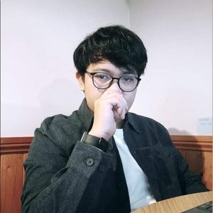 Meet your Posher, Don